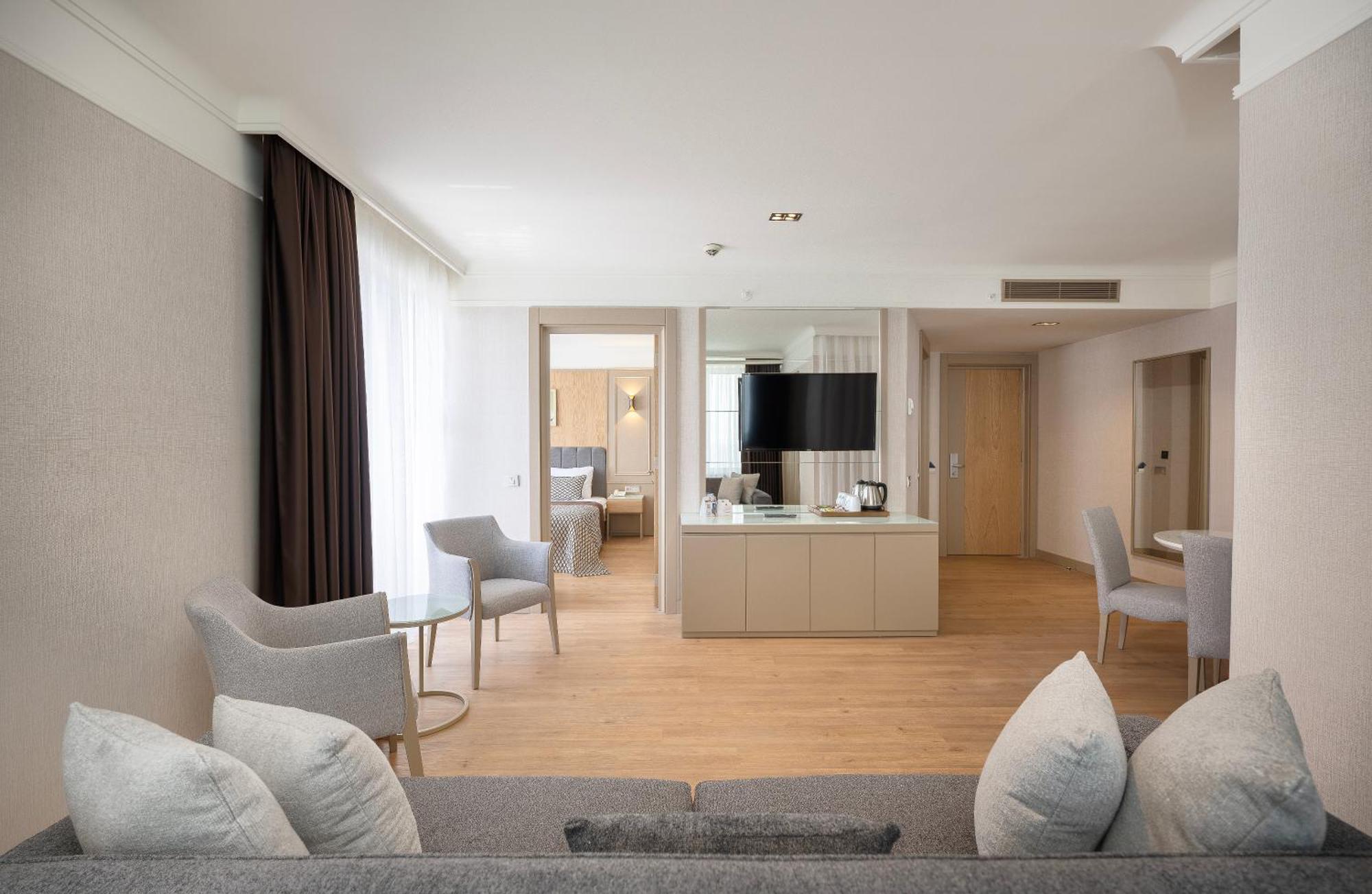 Junior Suite